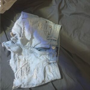 Aeropostale size 0 fits a 00 too Jean shorts
